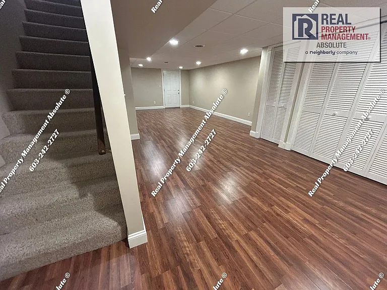 101 Cadogan Way — Photo 18