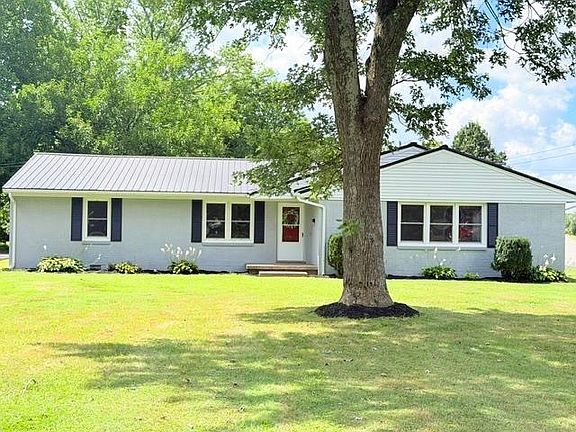 2nd image of 433 Morgantown Rd