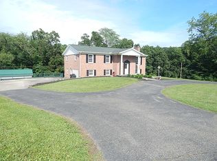 98 E Marca Dr, Lucasville, OH 45648