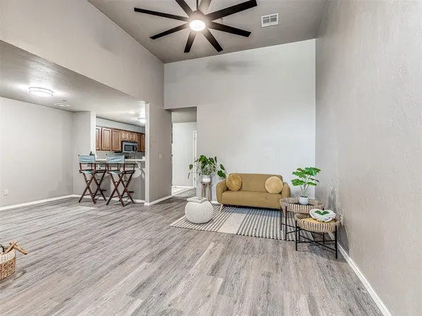 2634 Featherstone Rd APT C, Oklahoma City, OK 73120