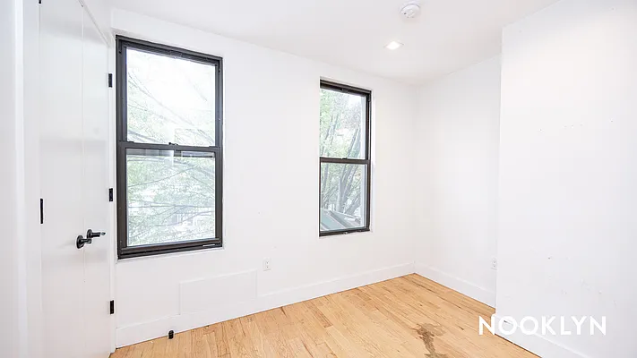 Rented by Nooklyn NYC LLC | media 33