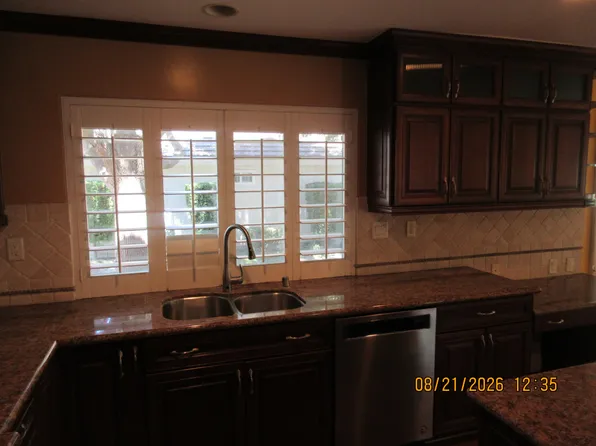 6777 Ossabaw Ct, Cypress, CA 90630