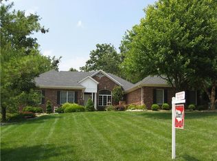 2023 Golf Course View Dr, Edwardsville, IL 62025