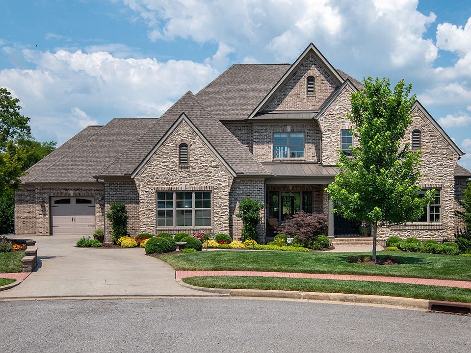 1st image of 1192 Joseph Acklen Ct