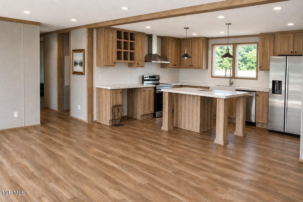 105 Wedding Ln, Chuckey, TN - More