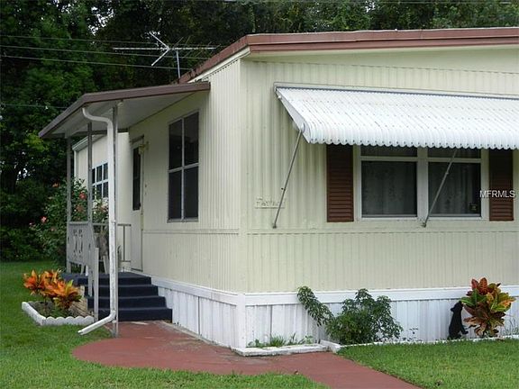 3rd image of 3820 Sunnybrook Ln