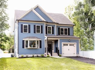 34 Hamilton Ave, Dedham, MA 02026