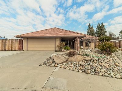 2491 Purvis Ave, Clovis, CA, 93611