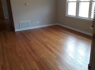 5651 W Gunnison St #2, Chicago, IL 60630