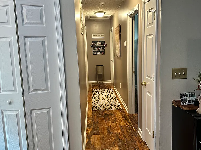 2 Sherwood Dr — Photo 12