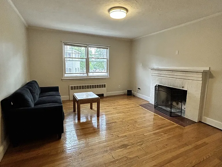 23 Heath St #1 — Photo 1