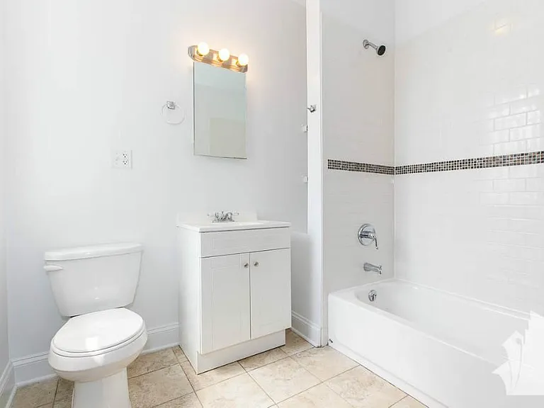 1949 W Cuyler Ave #3 — Photo 13