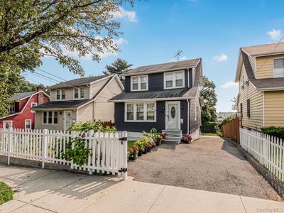 3992 Rombouts Avenue, Bronx, NY, 10466