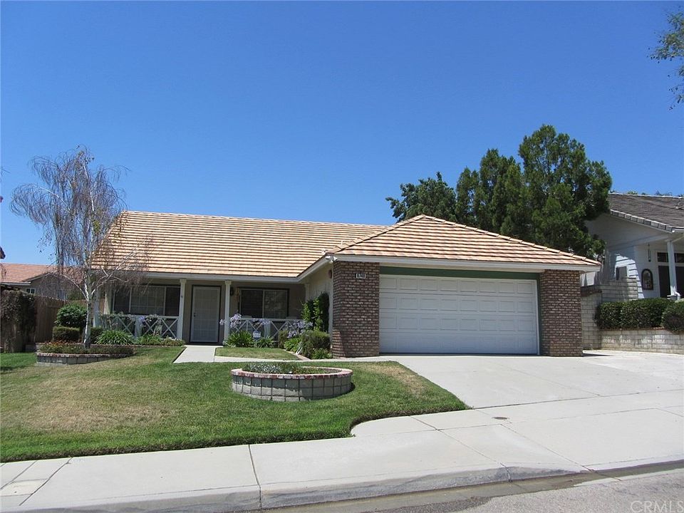 1st image of 6740 Country Oaks Dr