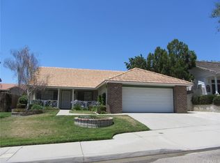6740 Country Oaks Dr, Highland, CA 92346