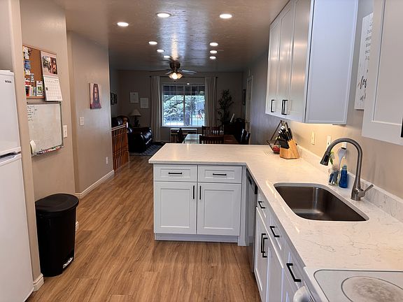 5th image of 651 W 1870 N #651
