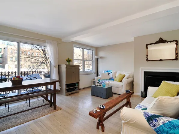 77 Horatio Street image 1 of 10