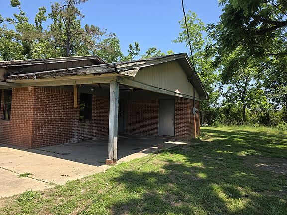 4th image of 377 County Road 8301