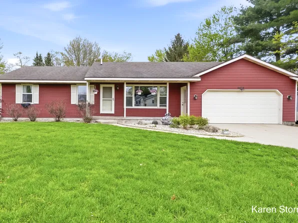 6626 Crownpointe Dr SW, Byron Center, MI 49315