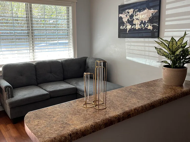La Mediterranean Apartments — Photo 26