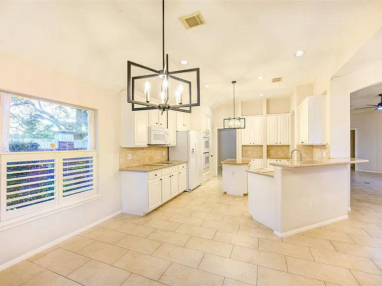 1231 Parkhaven Ln — Photo 8