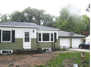 1445 Woodhaven Ave, Muskegon, MI 49445