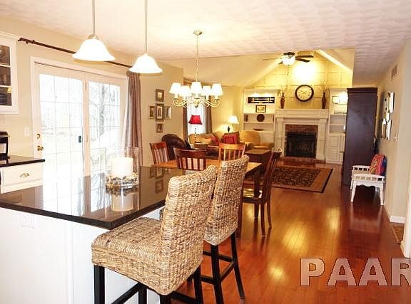 5th image of 3501 W Brenwick Dr