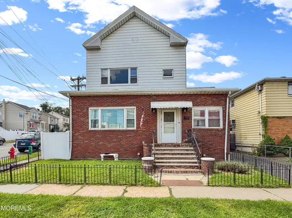 733 Schuyler Avenue, Lyndhurst, NJ 07071