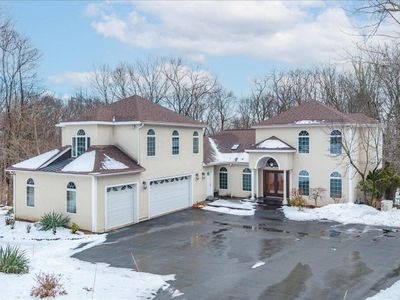 108 Woods Lane, Menands, NY, 12204