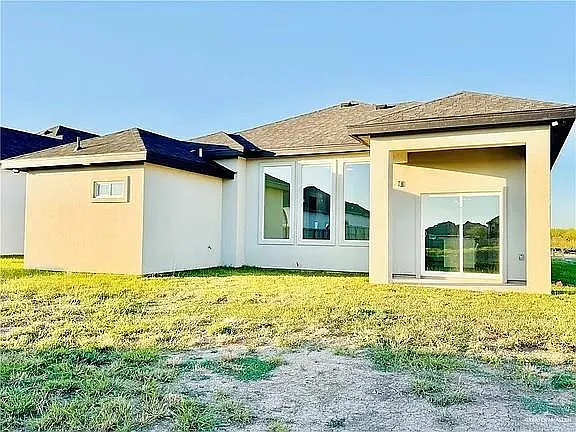 2304 E Tamarindo Ave — Photo 8