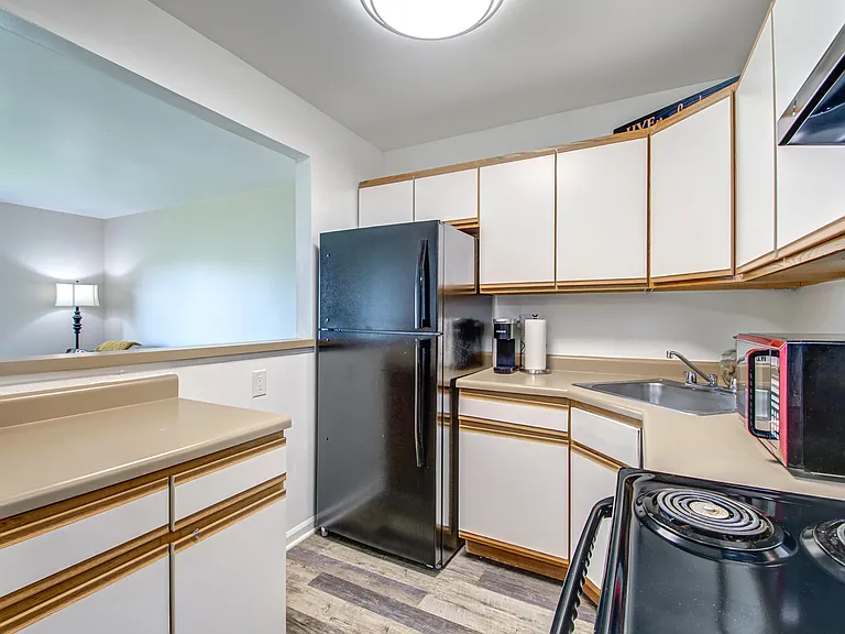 2x1 Kitchen Side 2x1 Kitchen Side