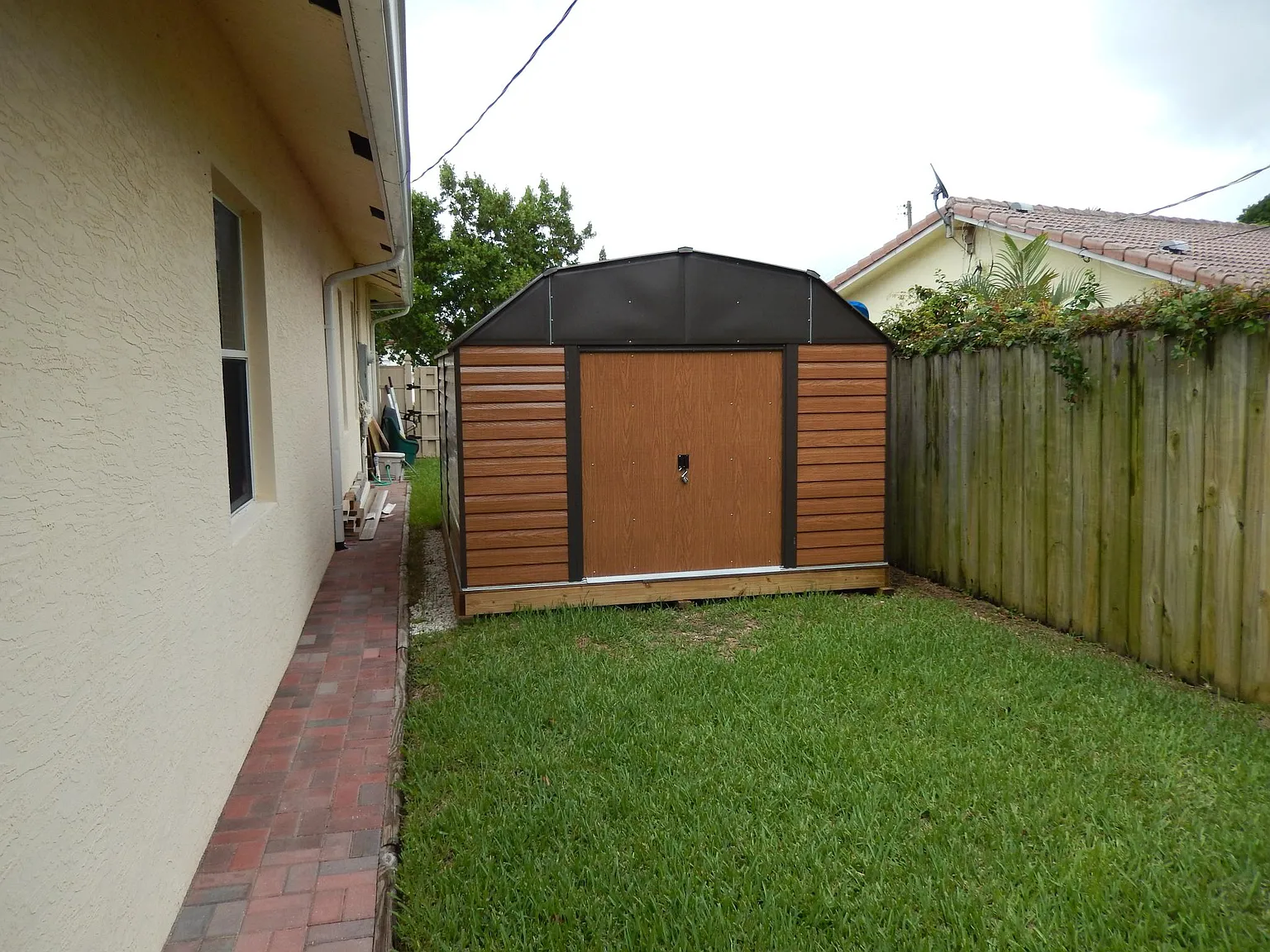 2145 NW 3rd Ct — Photo 4