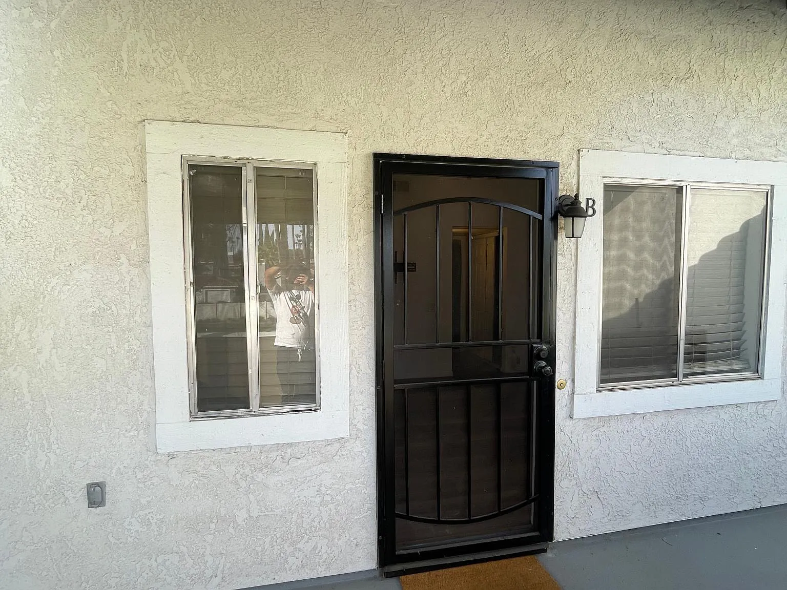 Studio, 340 sqft, $1,850 — Photo 2
