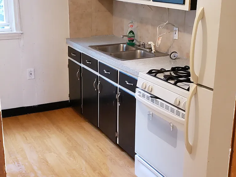 1334 S Main St #2 — Photo 1