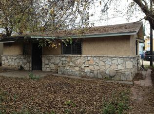 1105 W Russell Pl APT 2, San Antonio, TX 78201