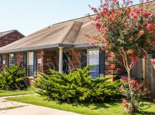 3805 Oldenburg Ln #A, College Station, TX 77845