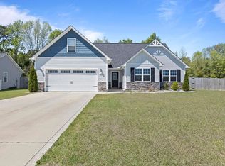 119 Bridgeport Dr, Sneads Ferry, NC 28460