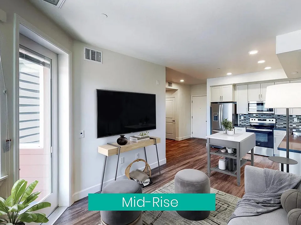 Capitol Towers - Luxury Midrise