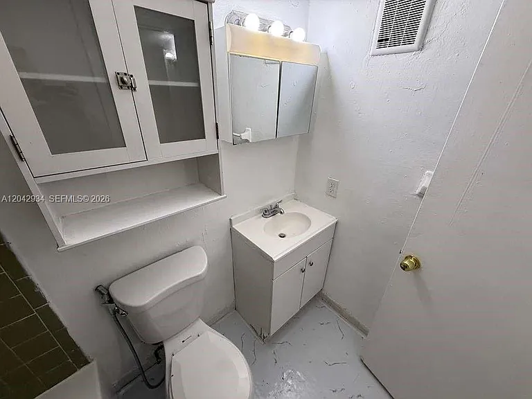 4370 NW 11th St #214 — Photo 10