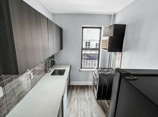 347 McDonald Ave APT B2, Brooklyn, NY 11218
