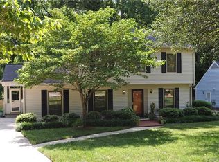 2729 Heidleburg Ln, Charlotte, NC 28210