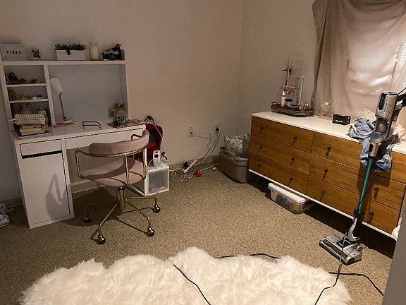 5th image of 103 Gainsborough St #1