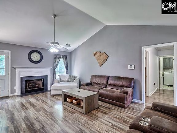 5th image of 333 Red Barn Ct