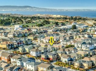 2713 Bungalow Dr, Marina, CA 93933