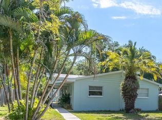 2626 57th St S, Gulfport, FL 33707