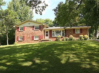 612 Dorothy Dr, Goodlettsville, TN 37072
