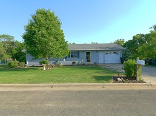 425 W Everett Ave, Fergus Falls, MN 56537