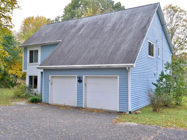 35 Homestead Rd, Greenwich, CT 06831