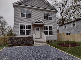 1645 Elkridge Dr, Edgewater, MD 21037