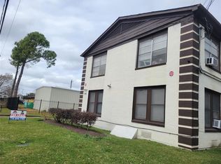 7301 Capitol St APT 8, Houston, TX 77011